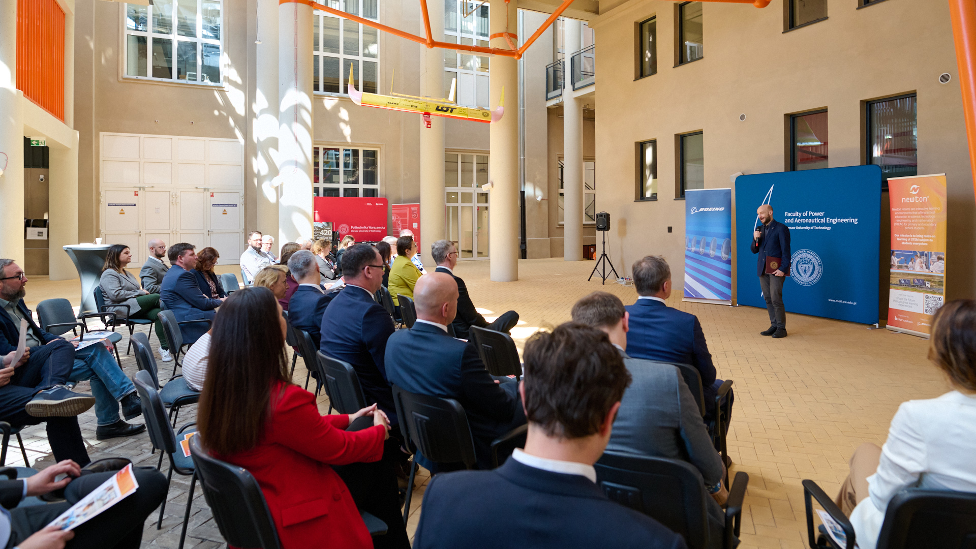 Na zdjęciu: inauguracja Newton Room na PW