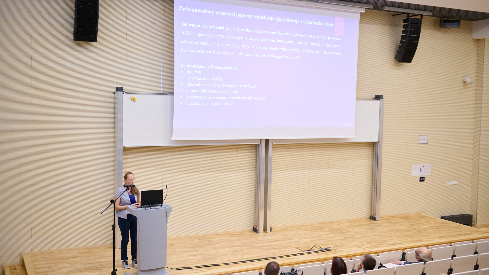 Dr inż. Olena Pavliuk podczas prezentacji projektu