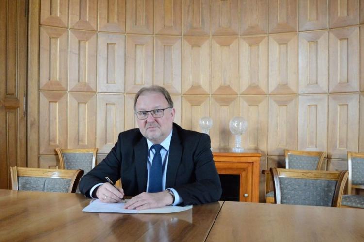 Zdjęcie prof. Krzysztofa Zaremby, Rektora PW