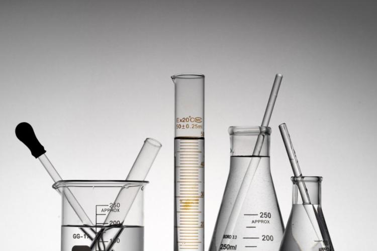 Zdjęcie szkła laboratoryjnego