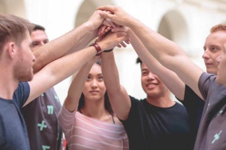 Zdjęcie studentów Politechniki Warszawskiej