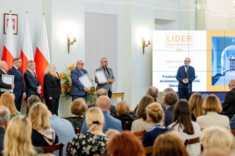 Na zdjęciu uczestnicy gali konkursu "Lider Dostępności"