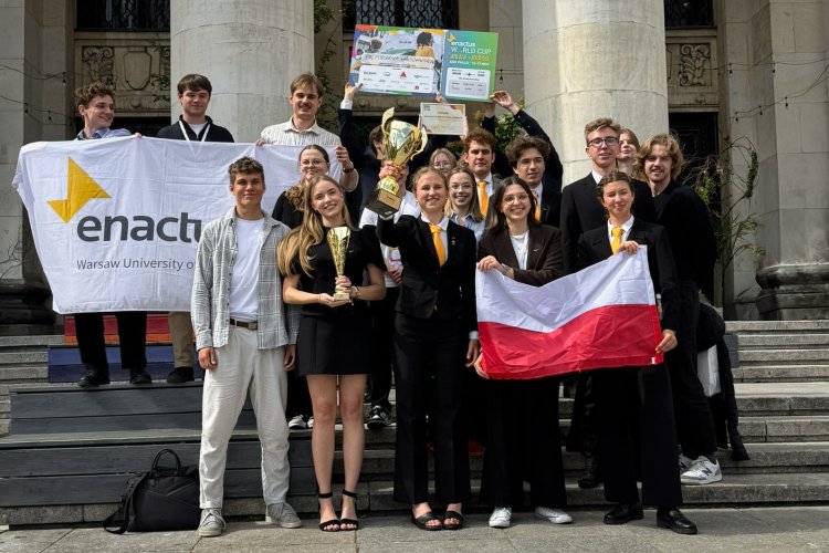 Na zdjęciu: Enactus PW - zwycięzca Enactus National Cup