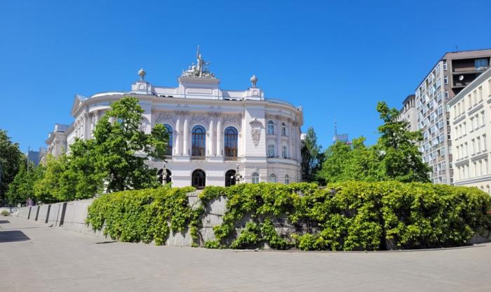 Zdjęcie Gmachu Głównego Politechniki Warszawskiej