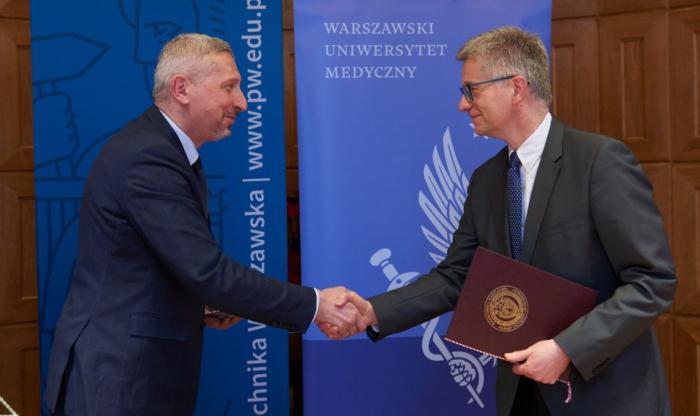 Zdjęcie prof. Mariusza Malinowskiego i prof. Piotra Pruszczyka