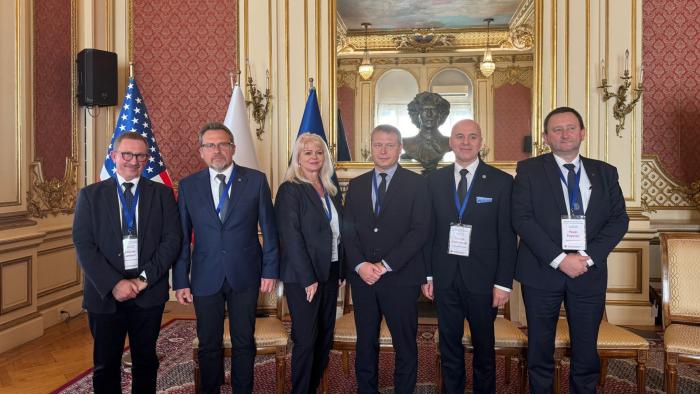 Na zdjęciu reprezentaci PW podczas  Sympozjum i Zjazdu Rady Polskich Inżynierów w Ameryce Północnej