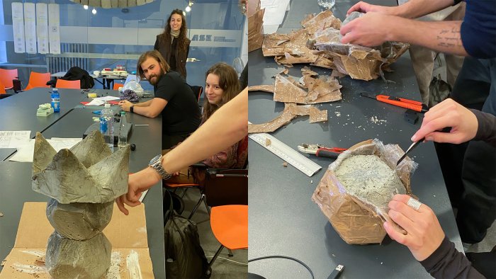 Na zdjęciu studenci podczas pracy z betonem architektonicznym i powstawanie autorskich form rzeźbiarskich