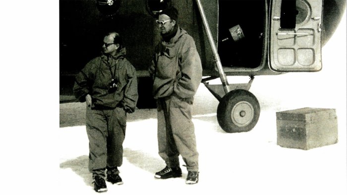 Na zdjęciu prof. Janusz Śledziński i prof. Zbigniew Ząbek w trakcie I Polskiej Wyprawy Antarktycznej w 1959 roku