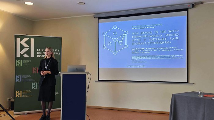 Na zdjęciu mgr inż. Daria Rutkowska podczas prezentacji na konferencji „International Conference for Young Scientists on Biorefinery Technologies and Products BTechPro2026”