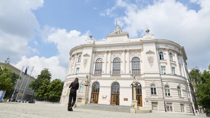 Na zdjęciu Gmach Główny Politechniki Warszawskiej