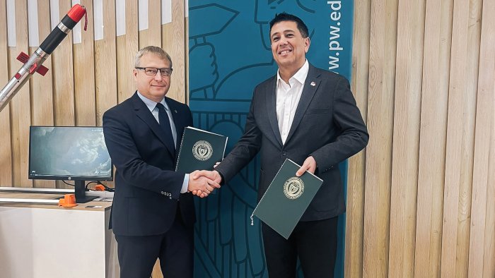 Na zdjęciu: Politechnika Warszawska i Teknopark İstanbul łączą siły na rzecz rozwoju technologii