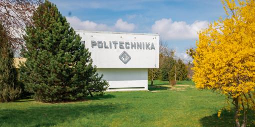 Zdjęcie Gmachu Głównego Filii PW w Płocku