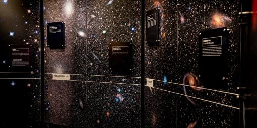 Na zdjęciu fragment wystawy „Accelerating Science”