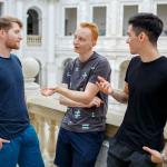 Zdjęcie studentów w Gmachu Głównym Politechniki Warszawskiej