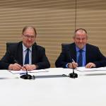 Rektor PW prof. Krzysztof Zaremba i Rektor UW prof. Alojzy Z. Nowak