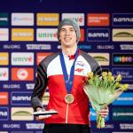Na zdjęciu Marek Kania na podium mistrzostw Europy