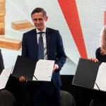 Na zdjęciu: podpisanie porozumienia o współpracy na rzecz rozwoju technologii wodorowych i paliw syntetycznych